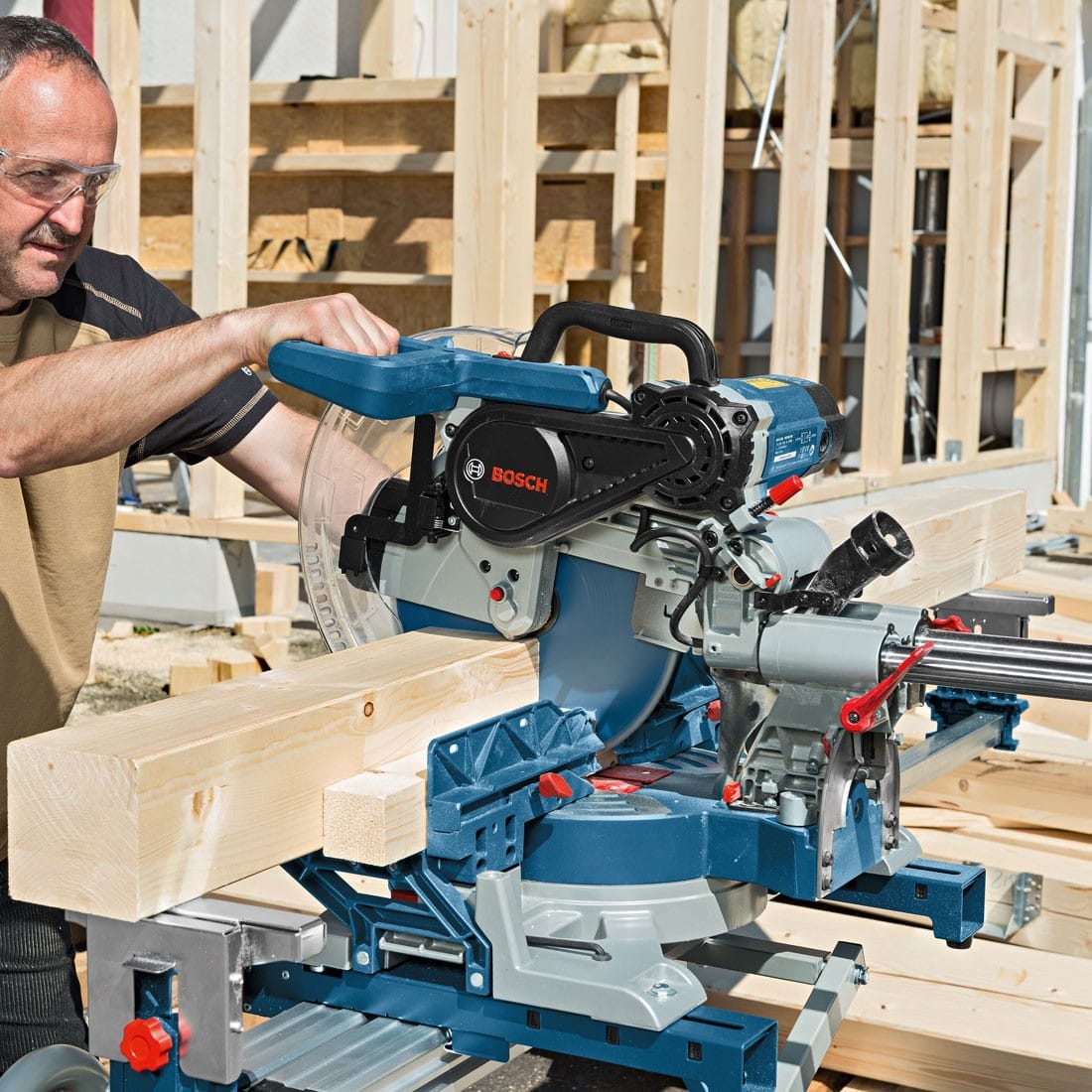 A quoi sert réellement une scie circulaire ? A quoi sert réellement une scie circulaire ?